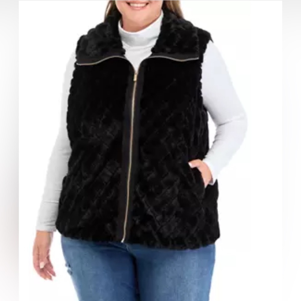 Carmen Marc Valvo Black Vest Faux Fur Zip Up Small